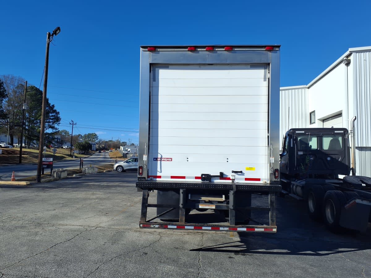 2019 Freightliner M2 106 in Doraville, GA — photo 5