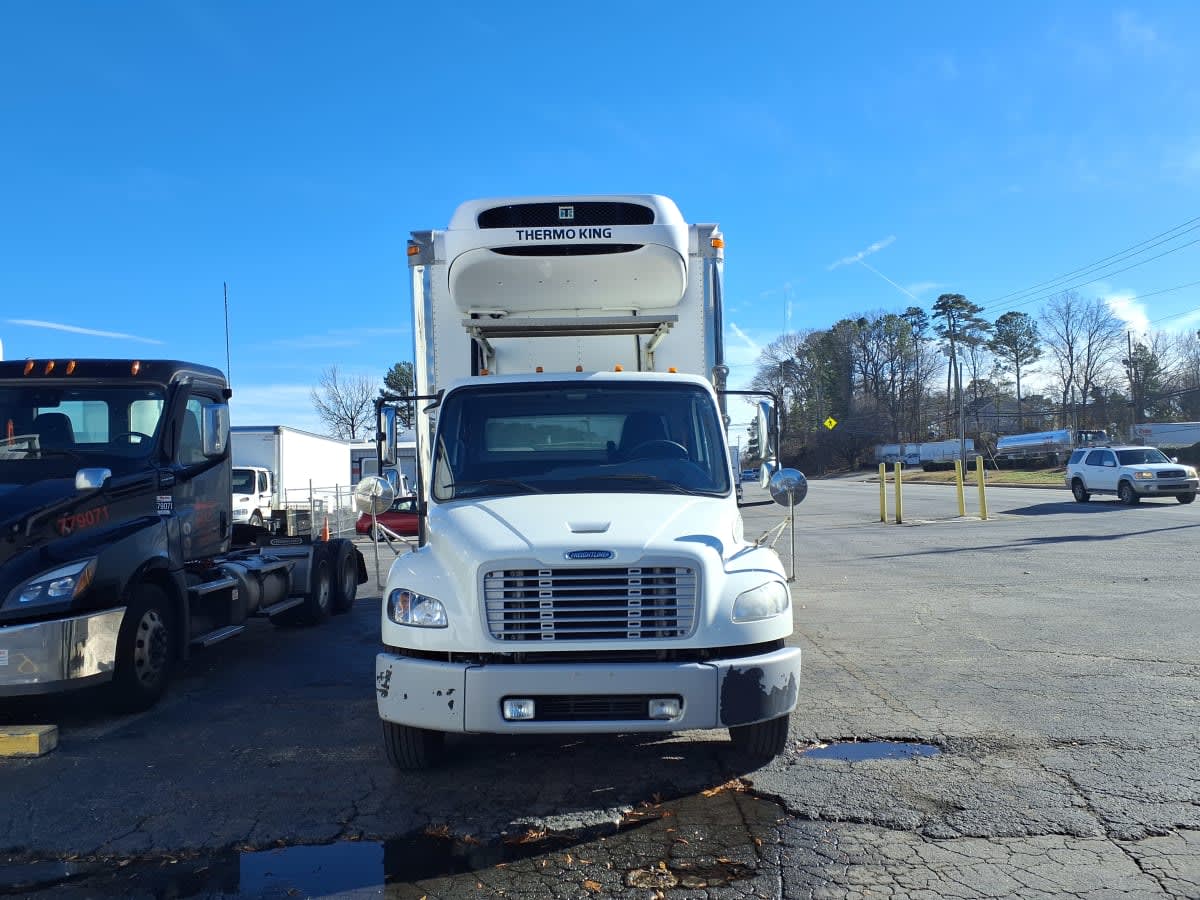 2019 Freightliner M2 106 in Doraville, GA — photo 2
