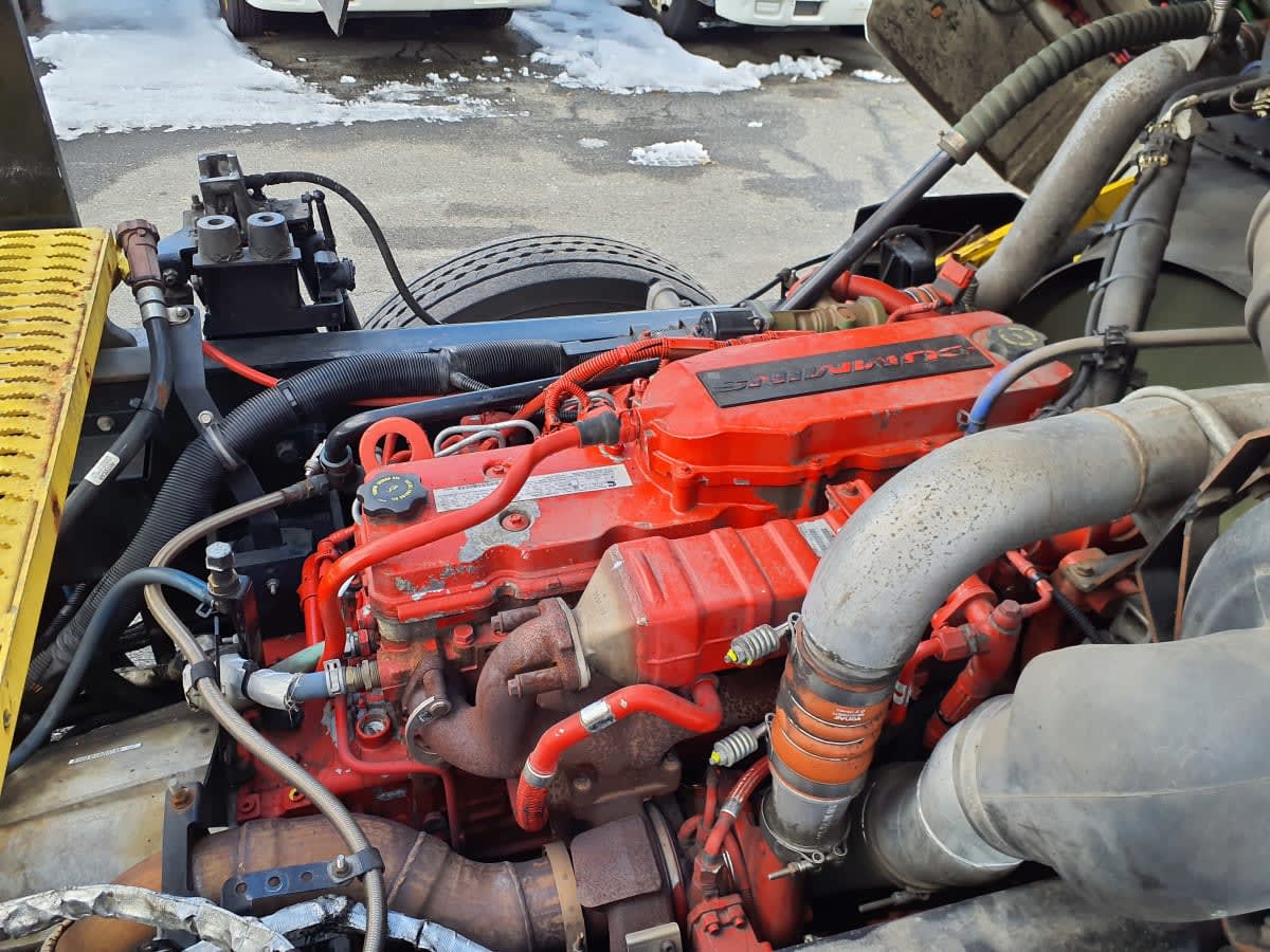 2019 Autocar in Springfield, MA — photo 9