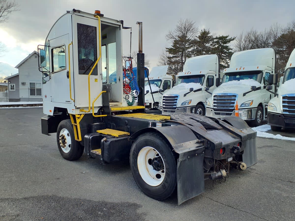 2019 Autocar in Springfield, MA — photo 6