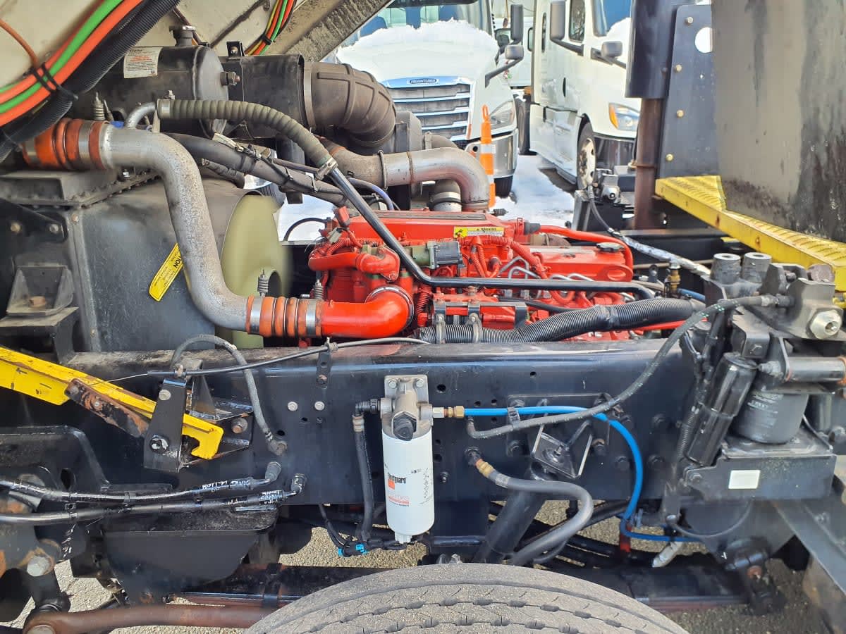 2019 Autocar in Springfield, MA — photo 8