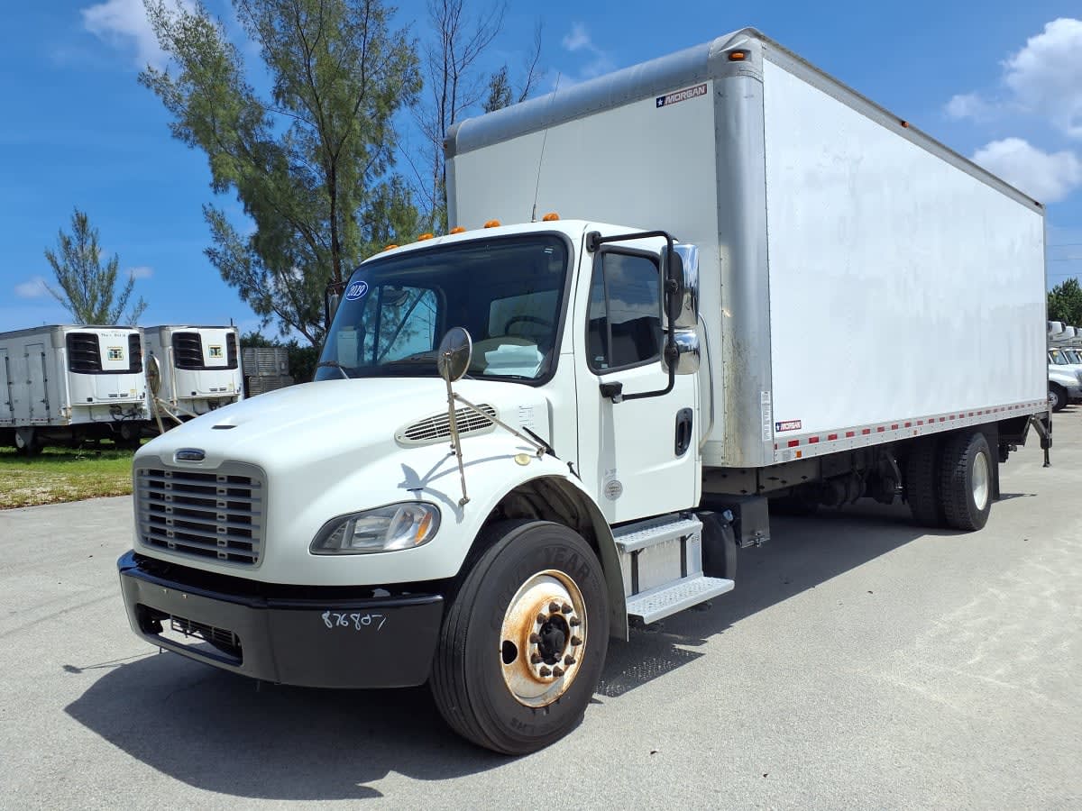 2019 Freightliner M2 106