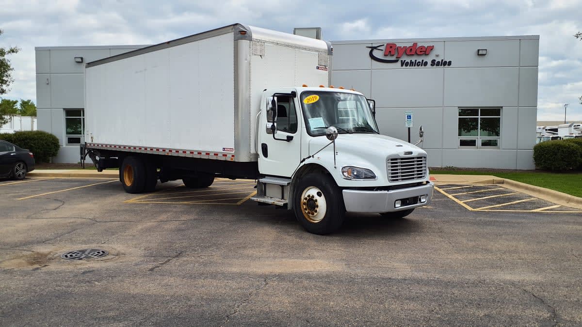 2019 Freightliner M2 106 in Bolingbrook, IL — photo 3