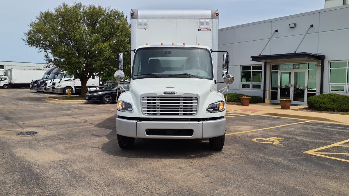 2019 Freightliner M2 106 in Bolingbrook, IL — photo 2