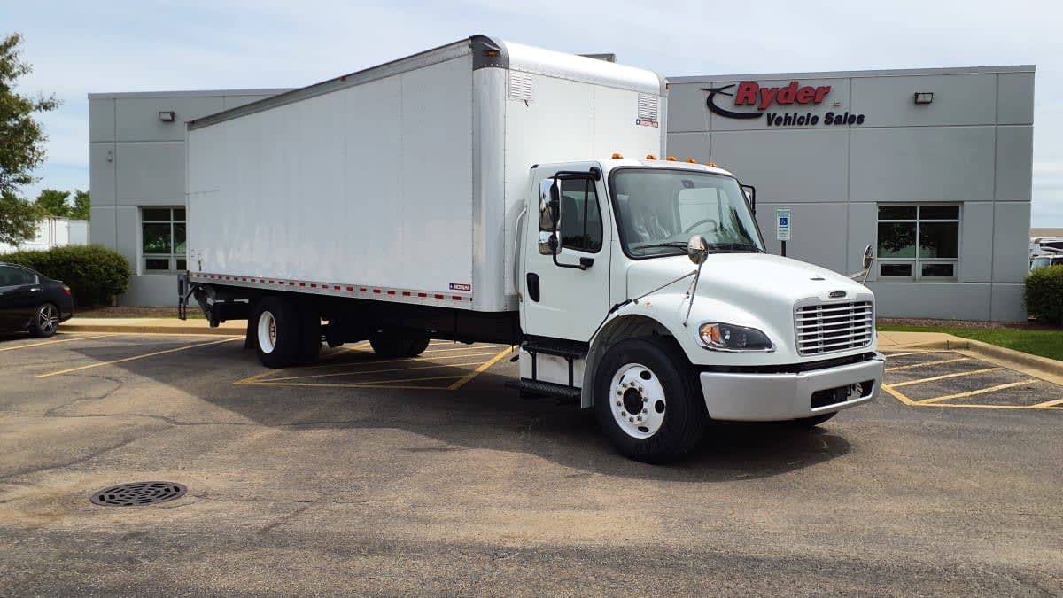 2019 Freightliner M2 106 in Bolingbrook, IL — photo 3