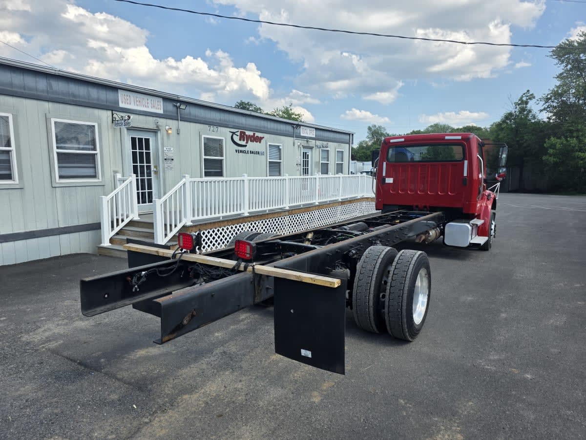 2019 Freightliner M2 106 in Bensalem, PA — photo 4