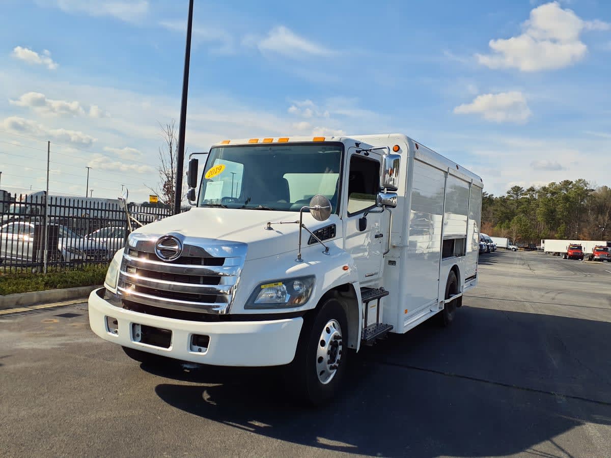 2019 Hino 338 in Atlanta, GA — photo 3