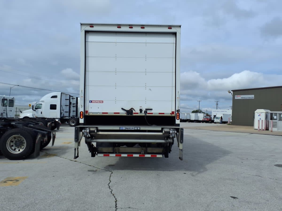 2019 Freightliner M2 106 in Fort Worth, TX — photo 5