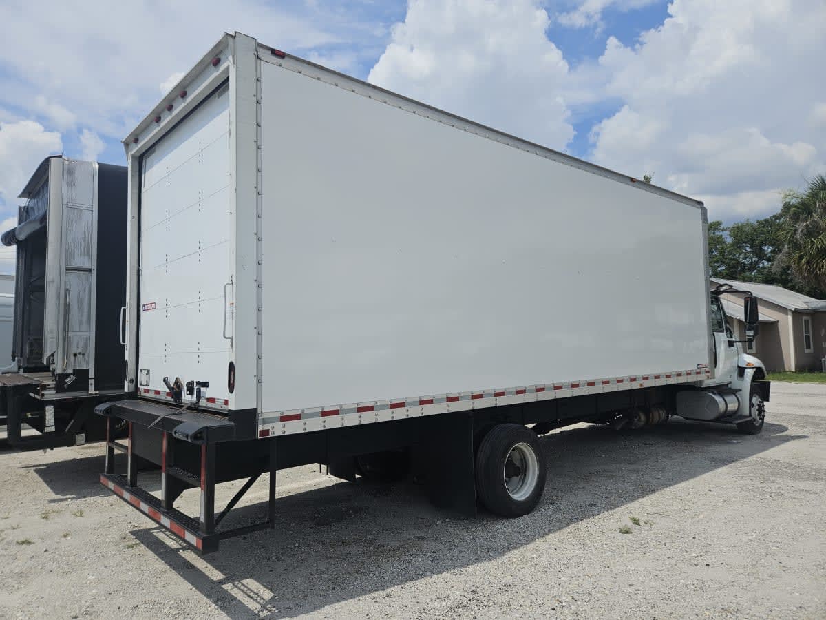 2019 International 4300 in Orlando, FL — photo 4