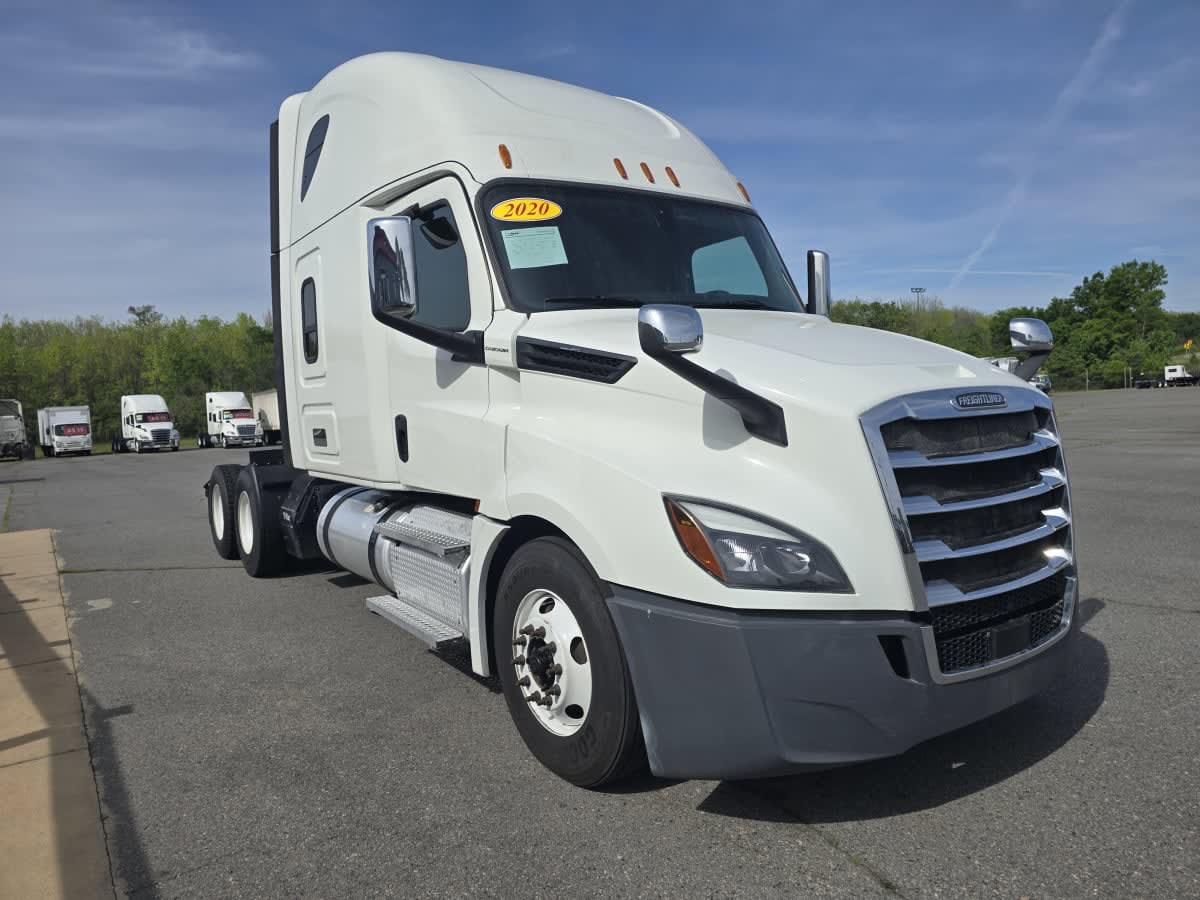 2020 Freightliner Cascadia in North Little Rock, AR — photo 3