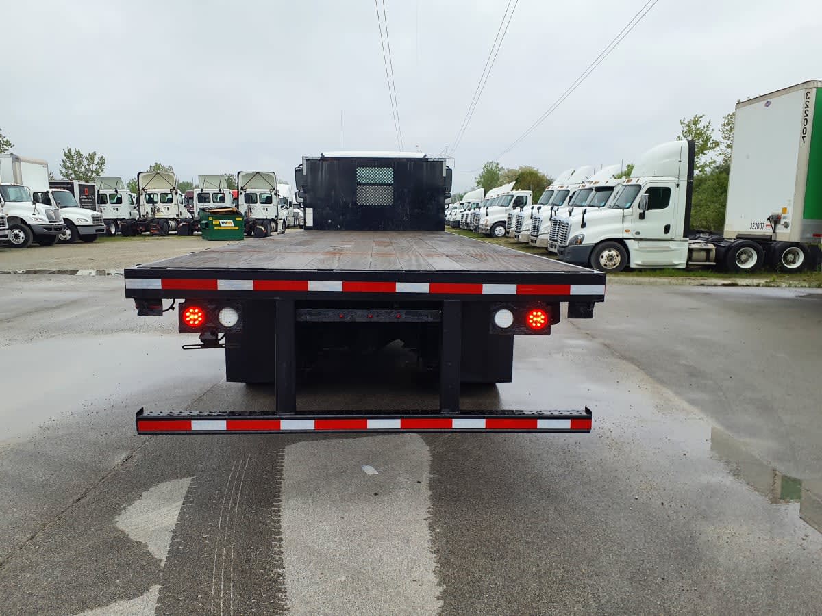 2019 Freightliner M2 106 in Indianapolis, IN — photo 5
