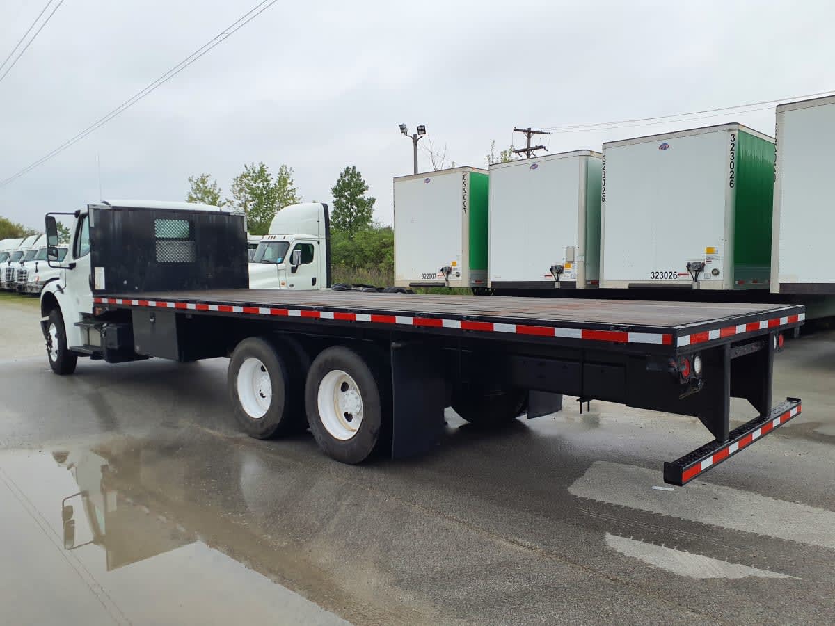 2019 Freightliner M2 106 in Indianapolis, IN — photo 6