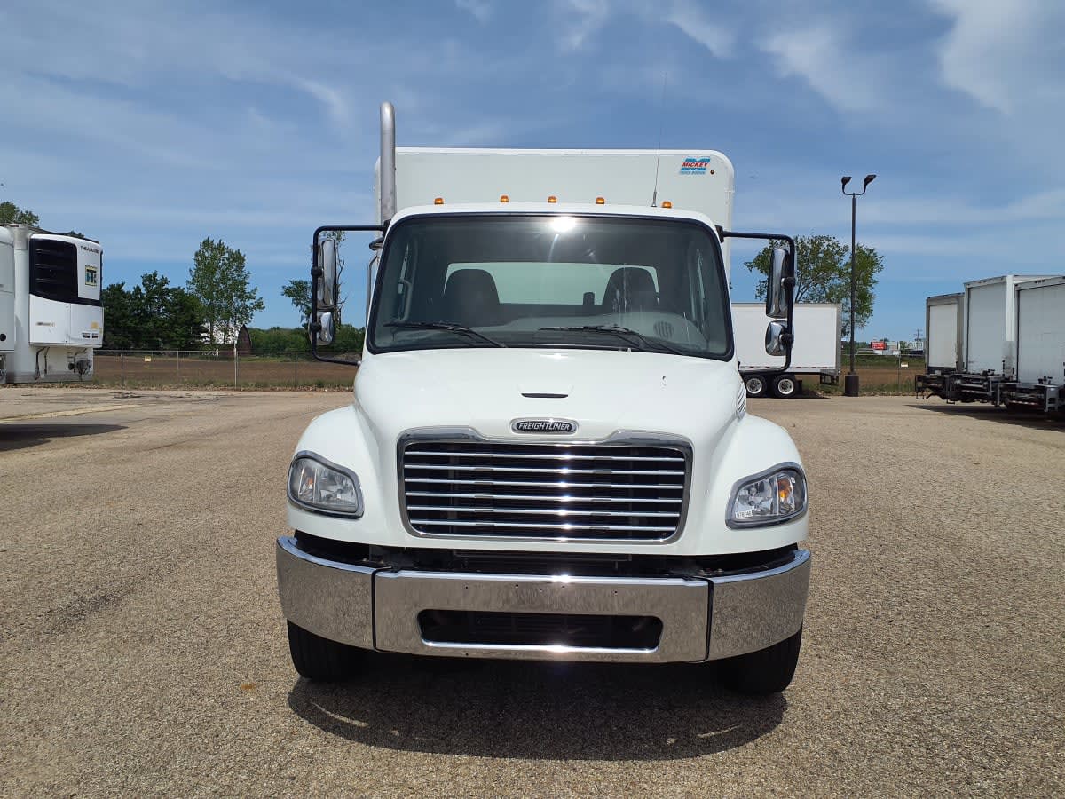 2019 Freightliner M2 106 in Wayland, MI — photo 2