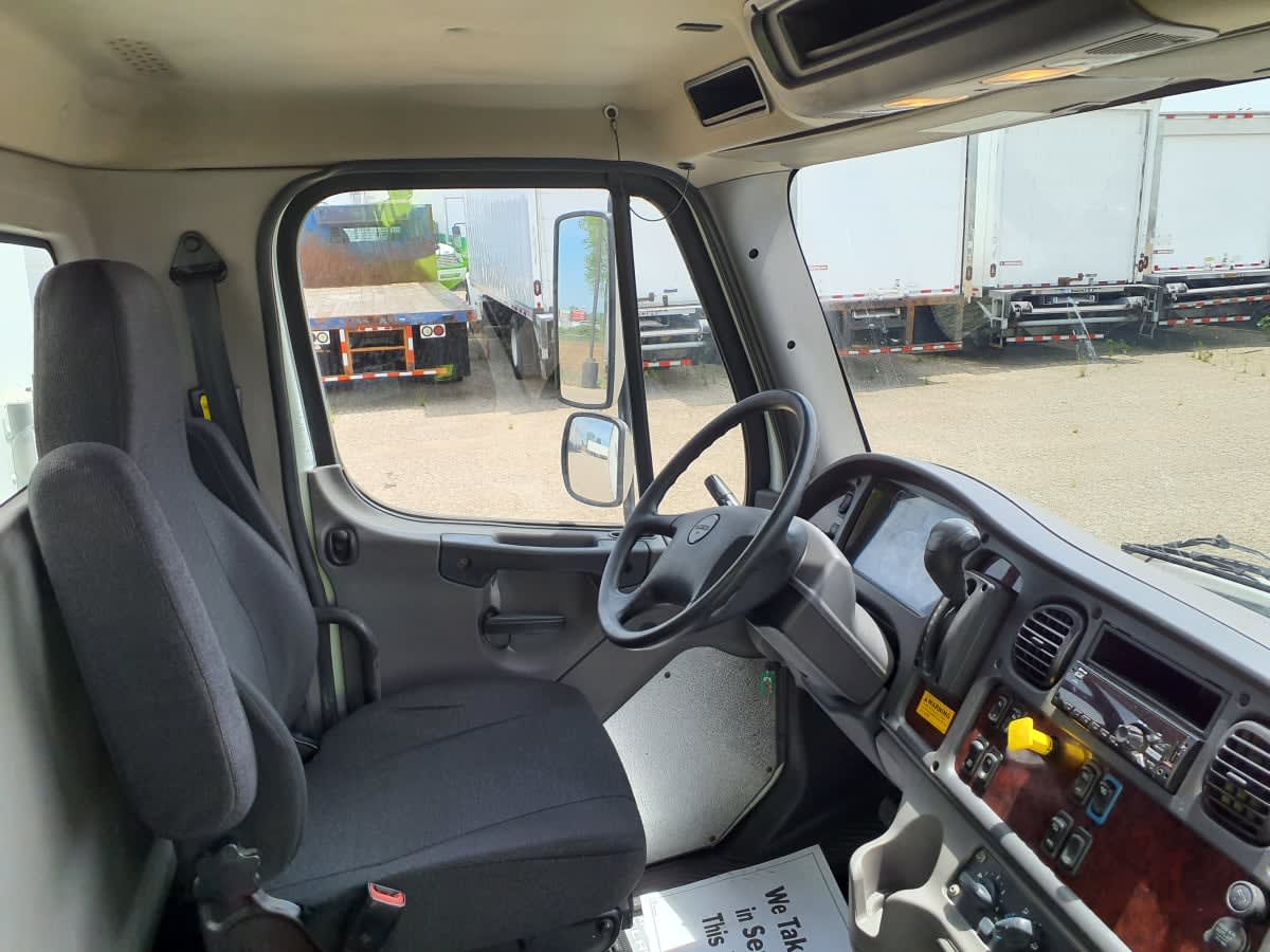 2019 Freightliner M2 106 in Wayland, MI — photo 7