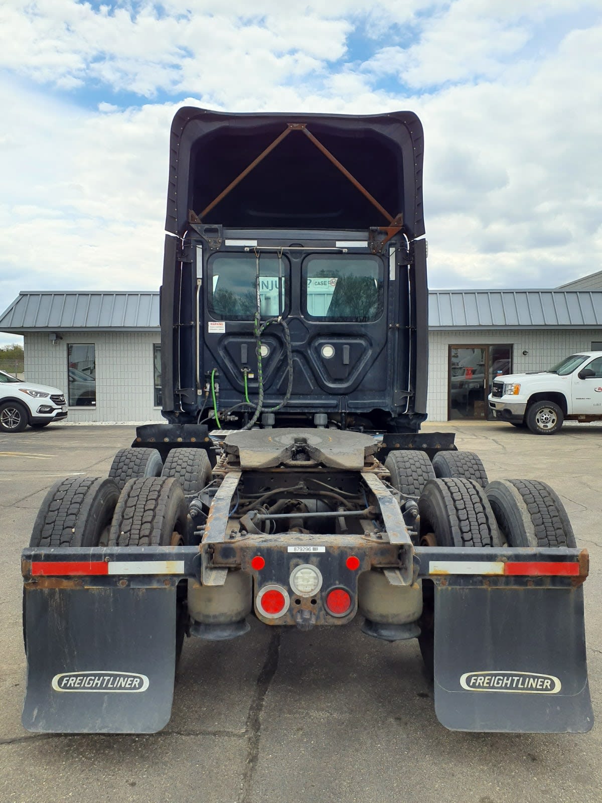 2020 Freightliner Cascadia in Oak Creek, WI — photo 5