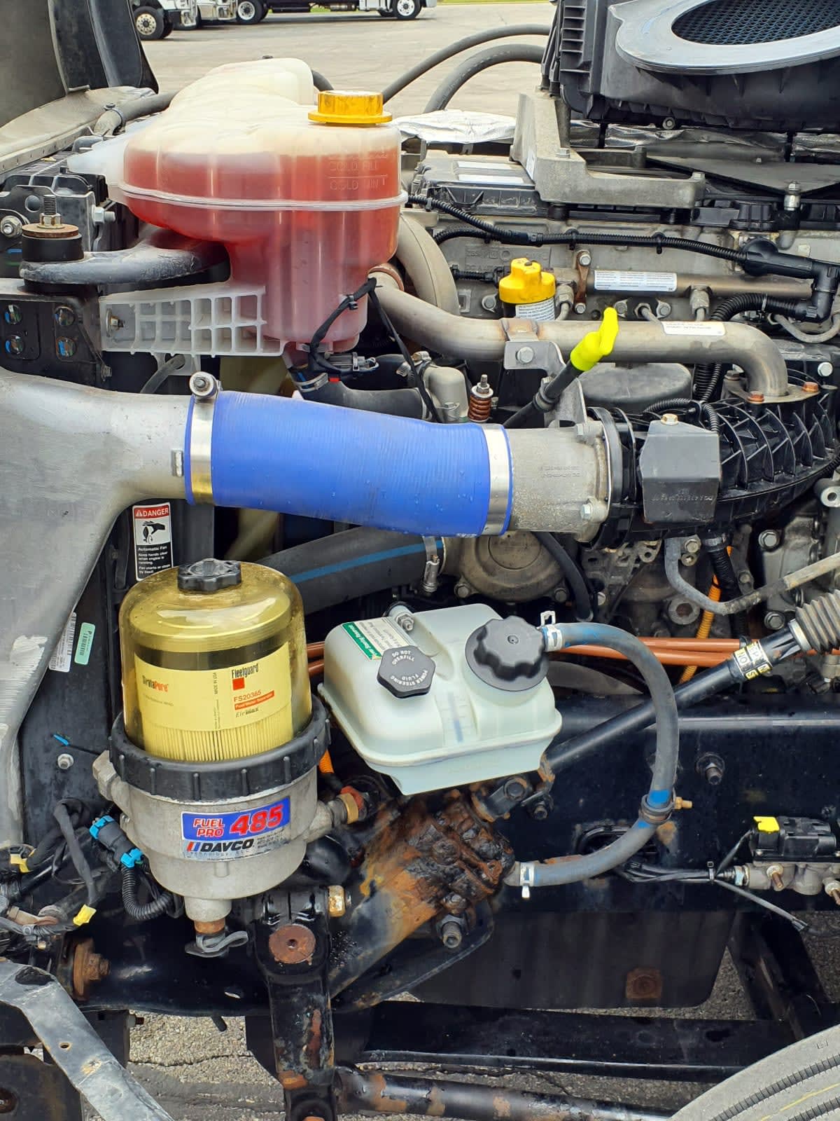 2020 Freightliner Cascadia in Oak Creek, WI — photo 8