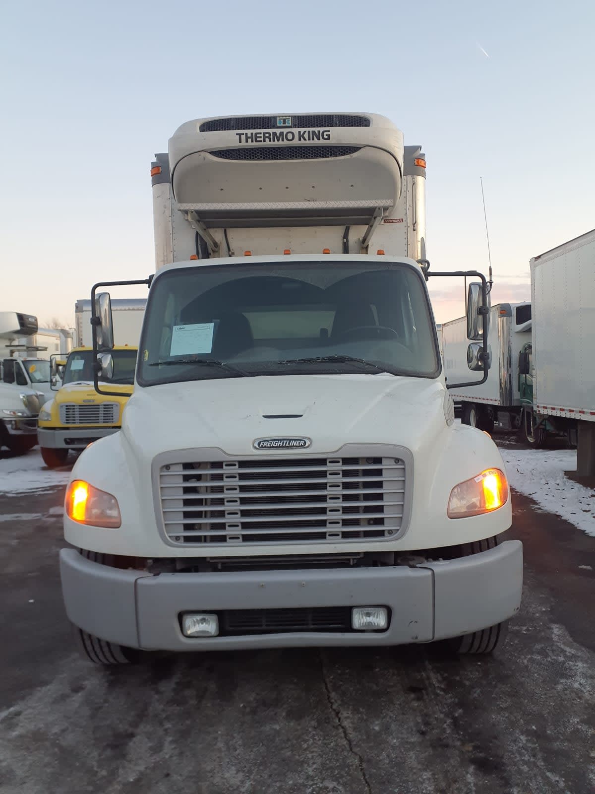 2019 Freightliner M2 106 in Bolingbrook, IL — photo 2