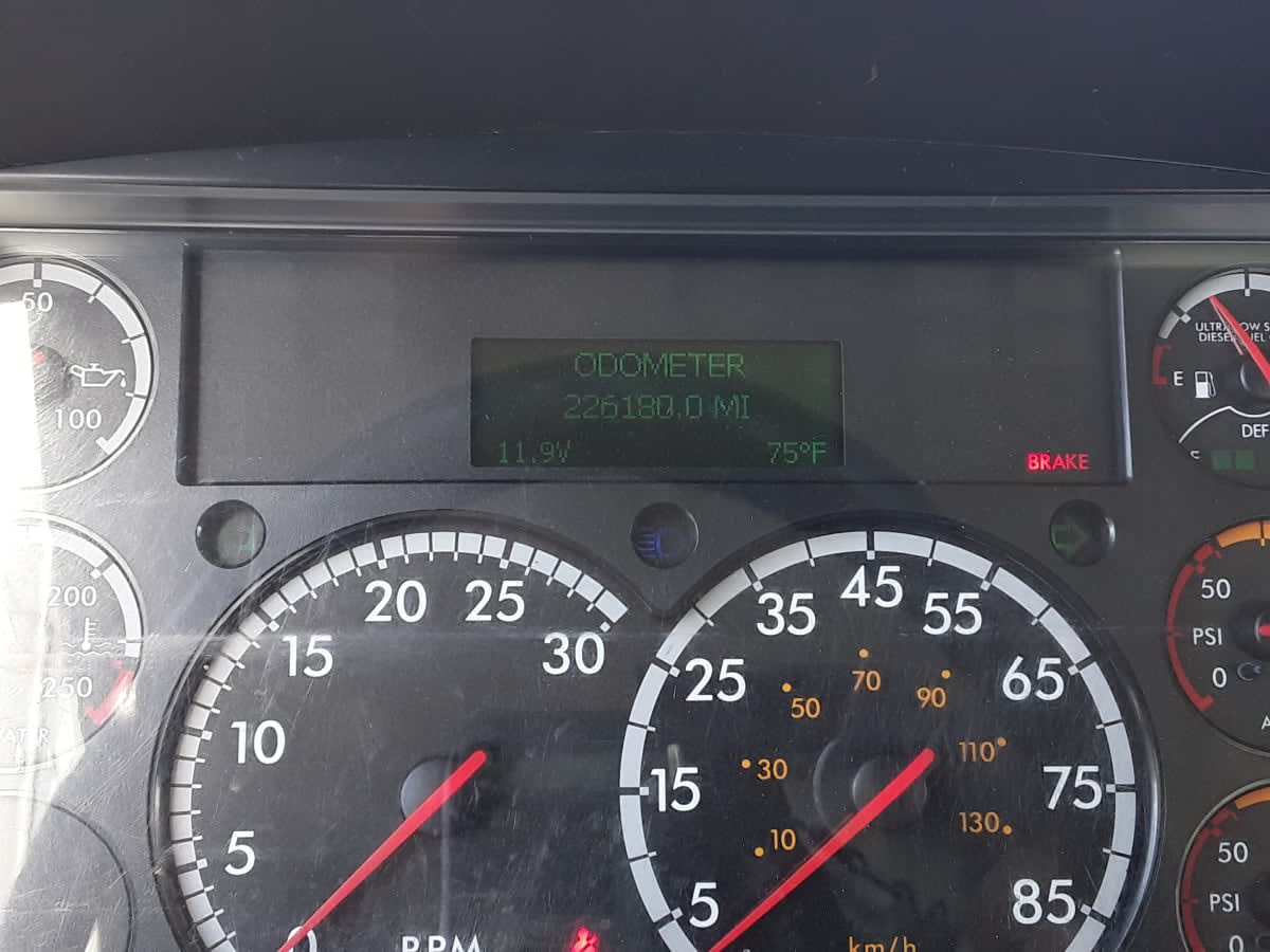 2019 Freightliner M2 106 in Montebello, CA — photo 10