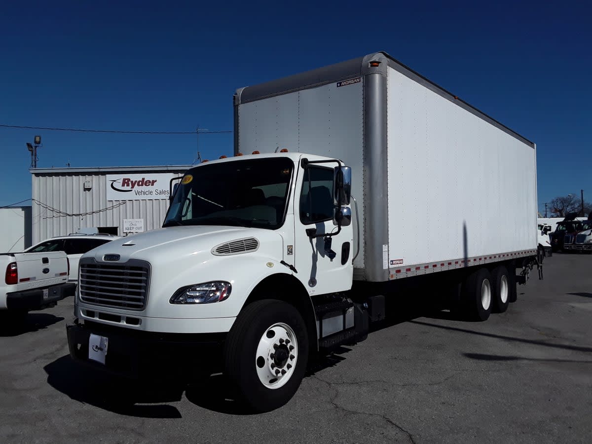 2019 Freightliner M2 106