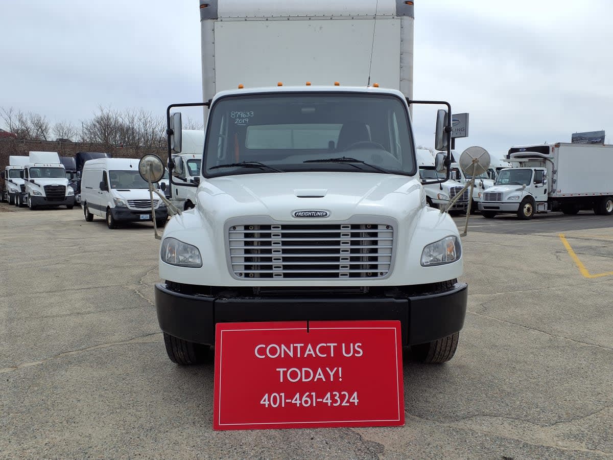 2019 Freightliner M2 106 in Warwick, RI — photo 2