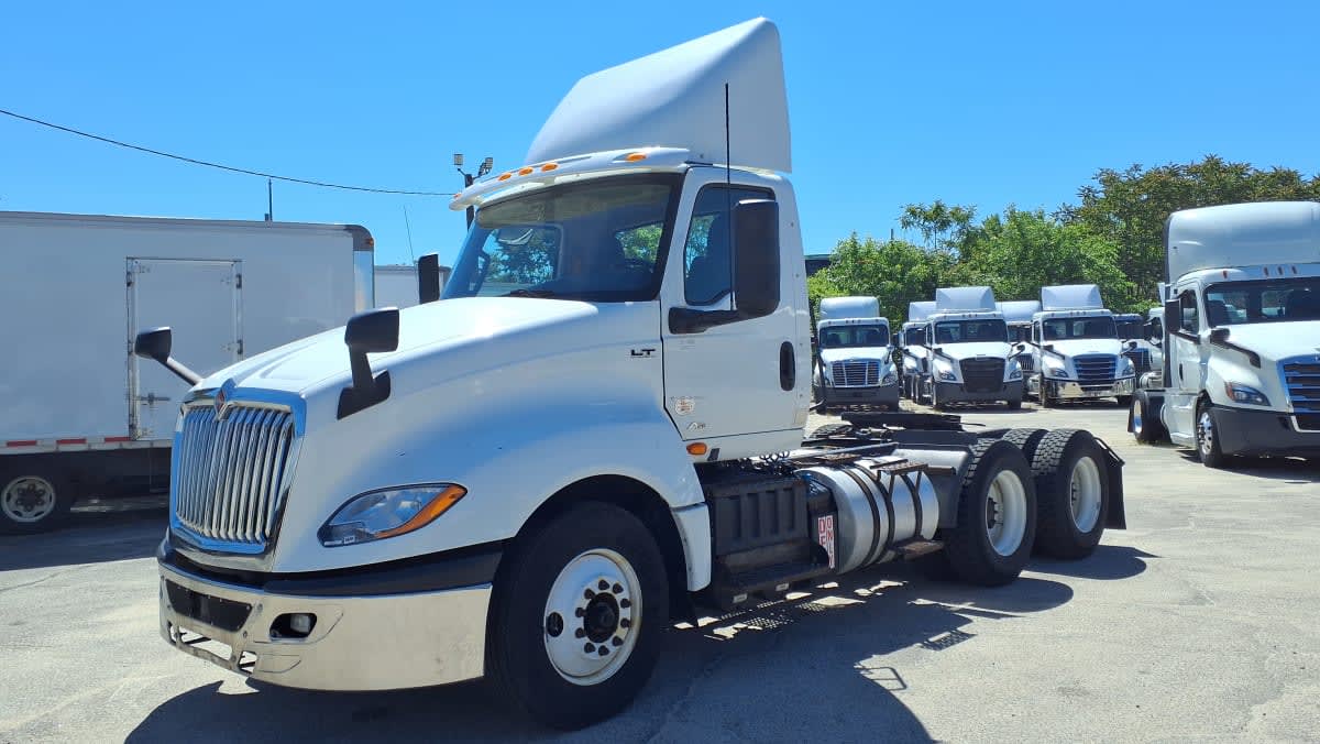 2019 International LT