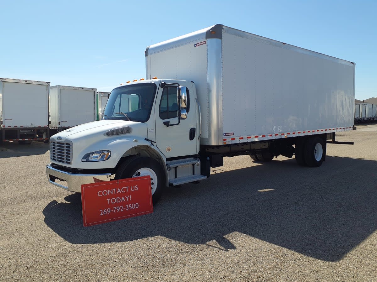 2019 Freightliner M2 106