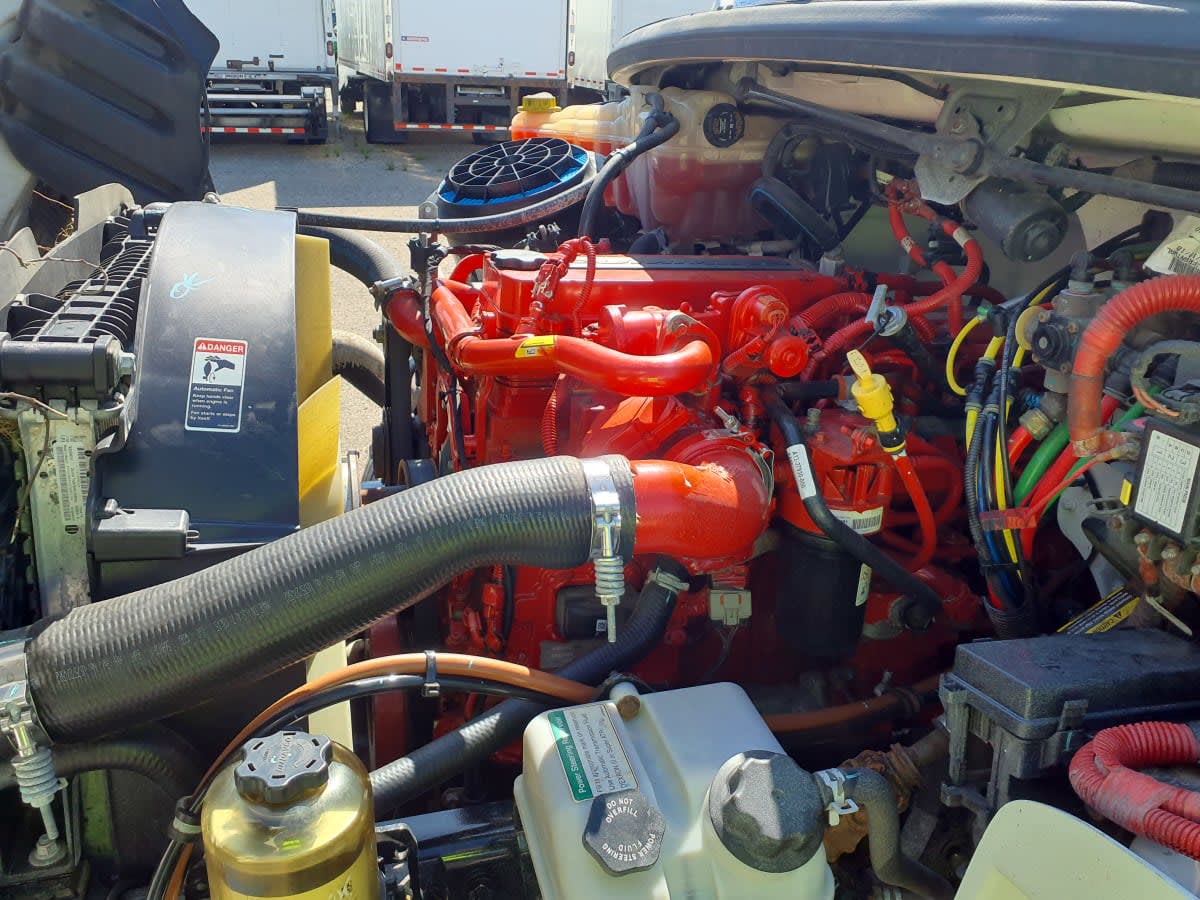 2019 Freightliner M2 106 in Wayland, MI — photo 9