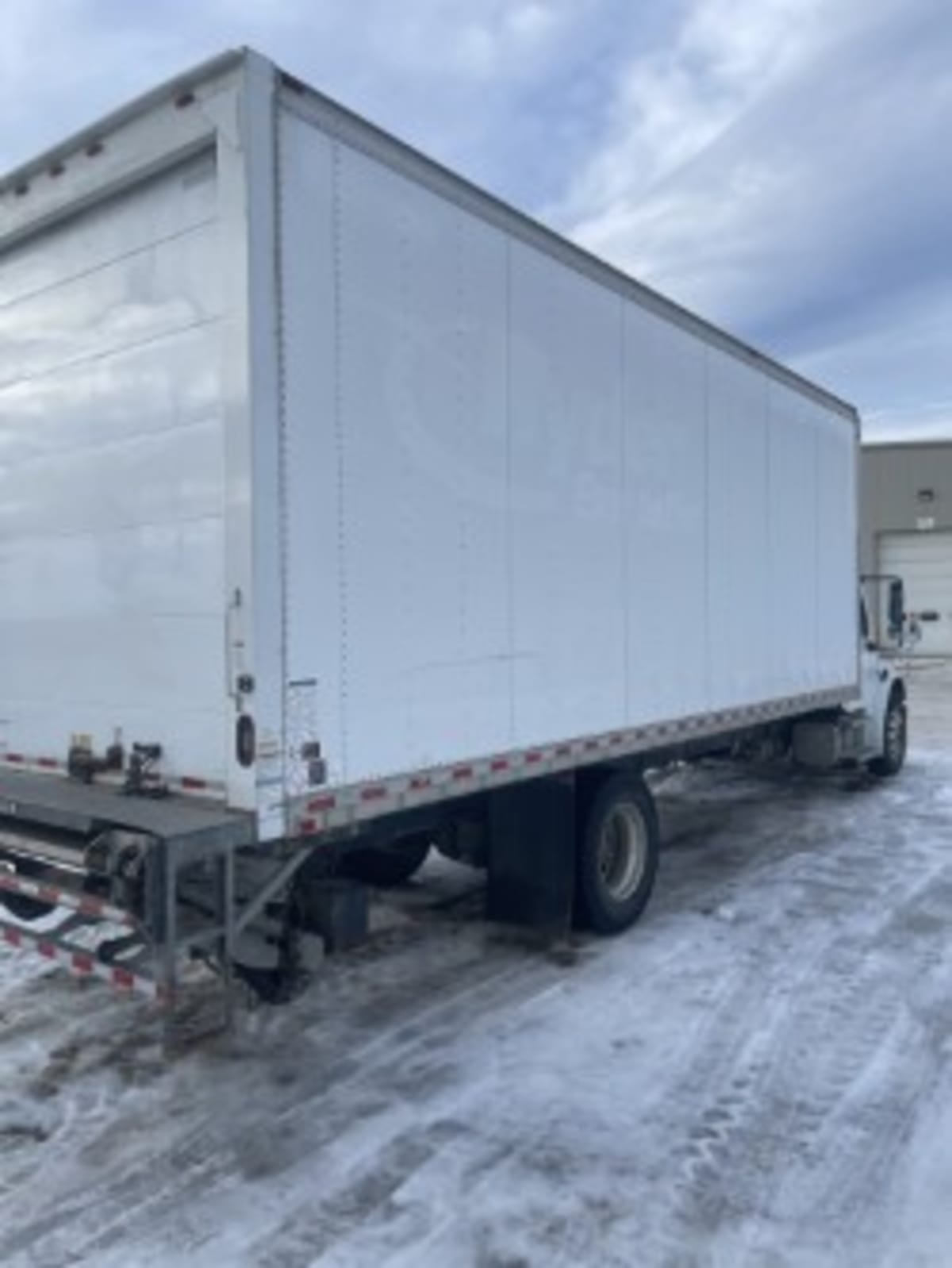 2019 Freightliner M2 106 in Anchorage, AK — photo 4