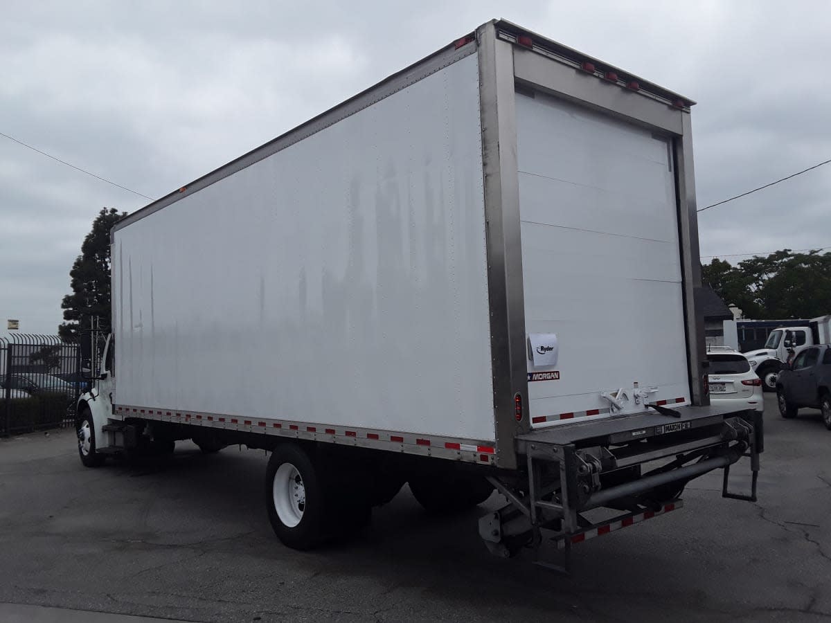 2019 Freightliner M2 106 in Montebello, CA — photo 6