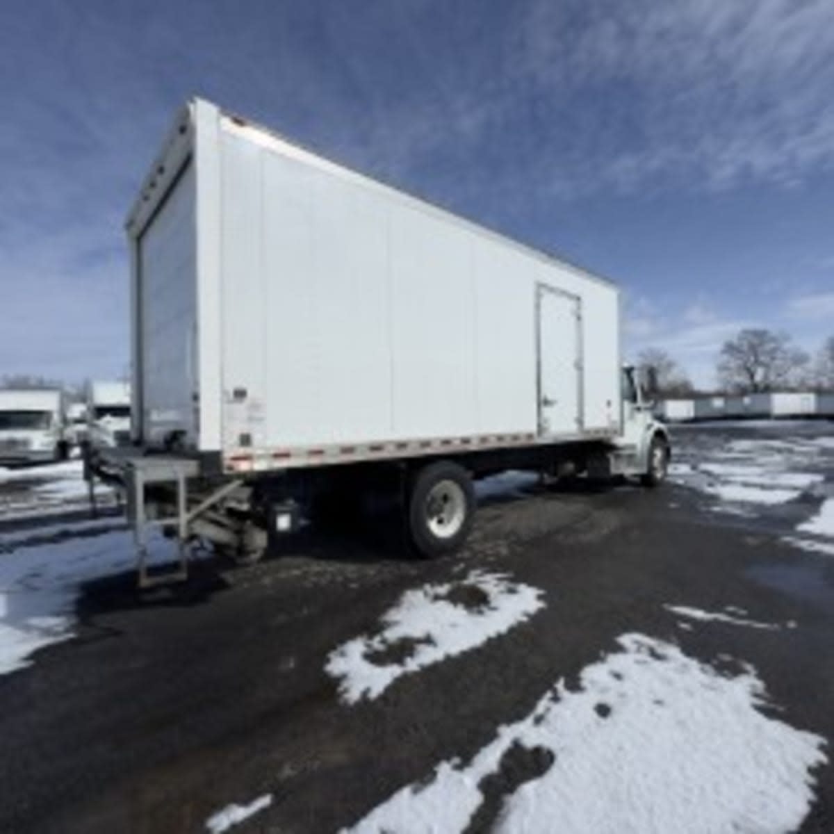 2019 Freightliner M2 106 in Syracuse, NY — photo 4