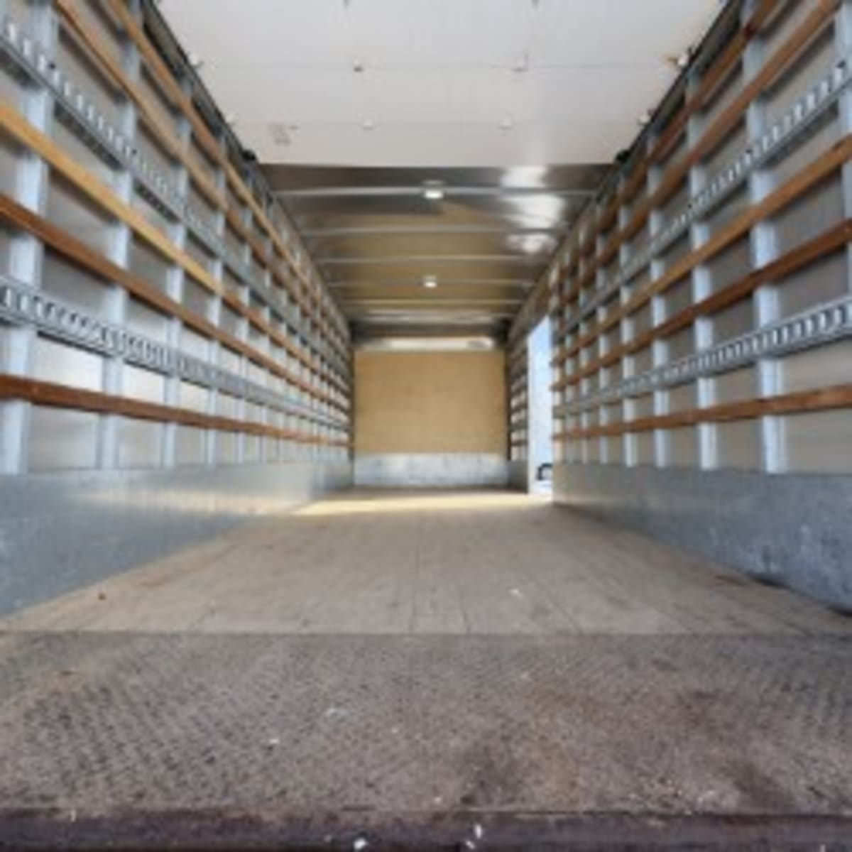 2019 Freightliner M2 106 in Syracuse, NY — photo 8