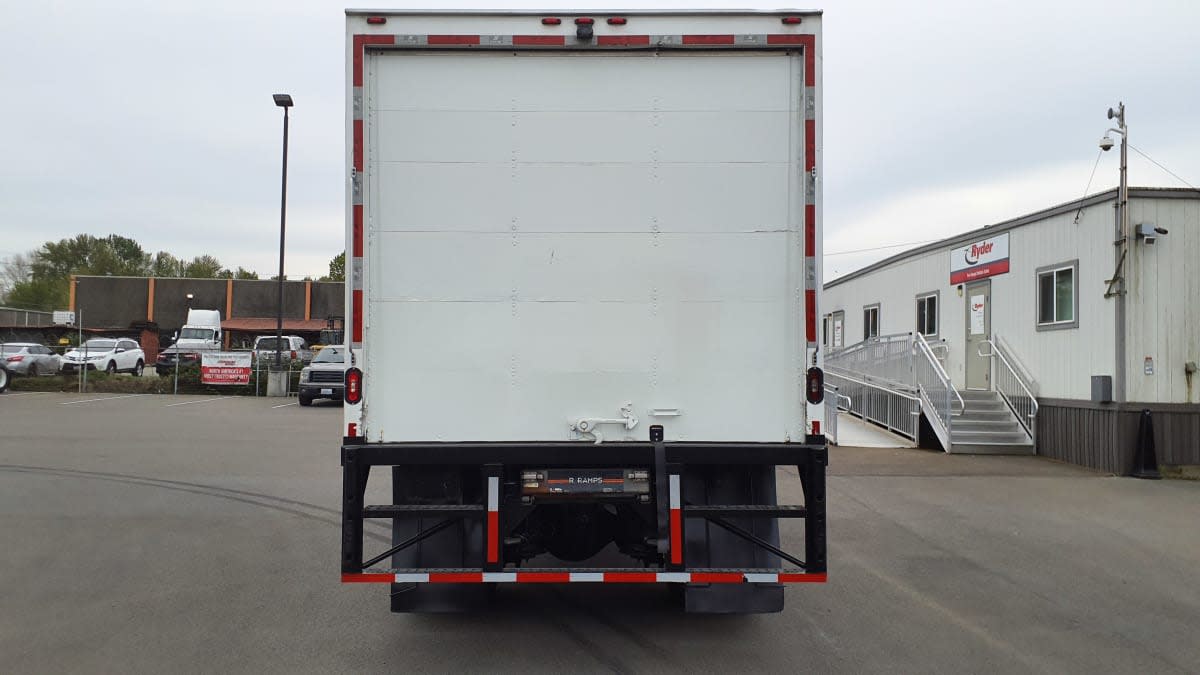 2019 Freightliner M2 106 in Tacoma, WA — photo 5