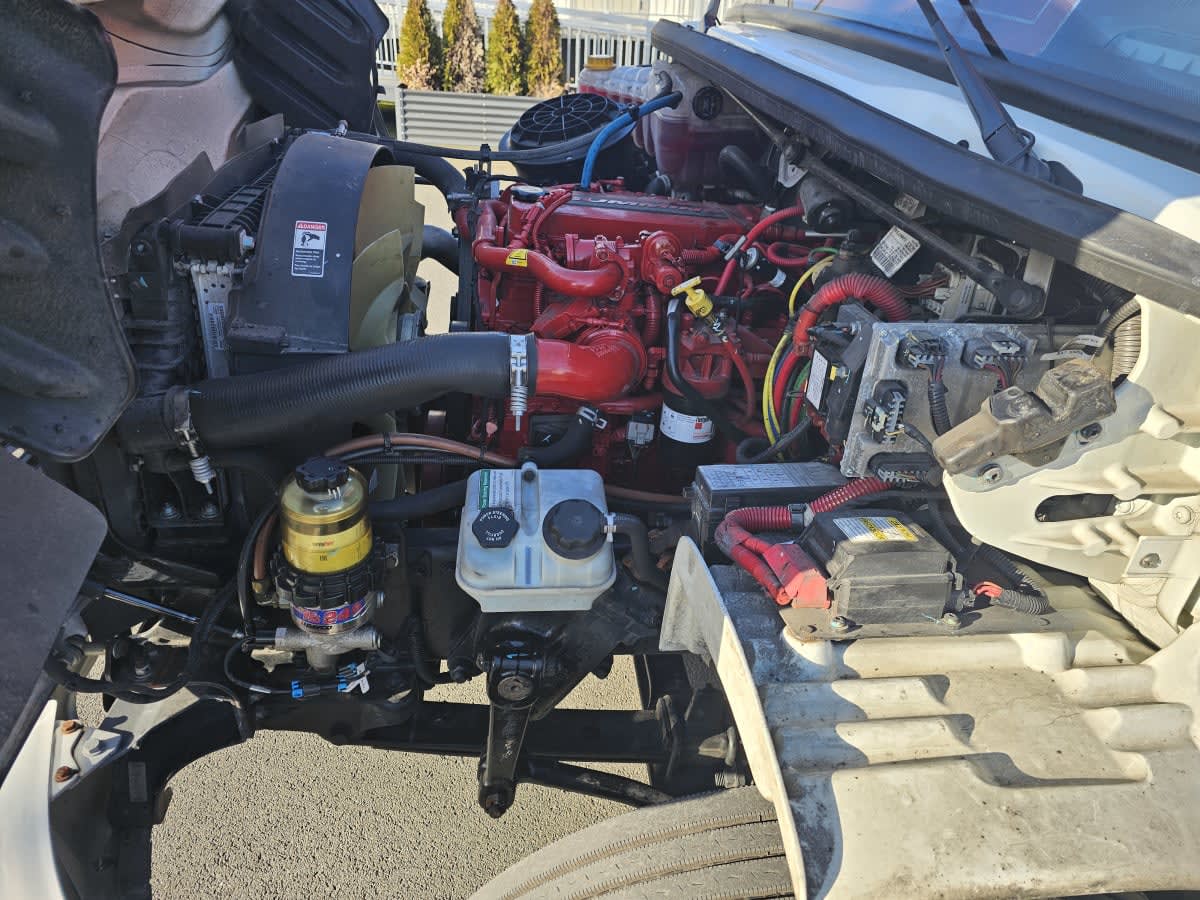 2019 Freightliner M2 106 in Tacoma, WA — photo 9