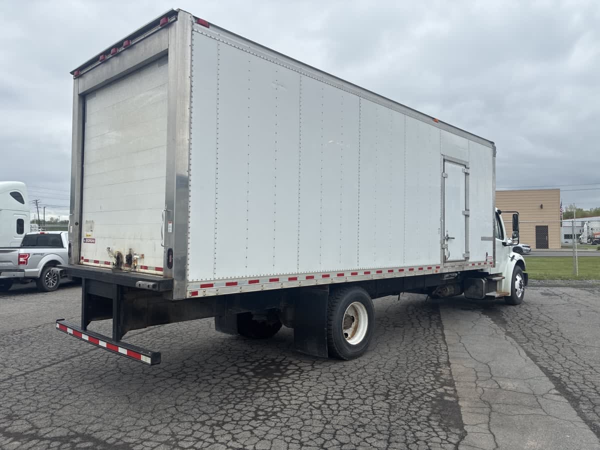 2019 Freightliner M2 106 in Syracuse, NY — photo 4