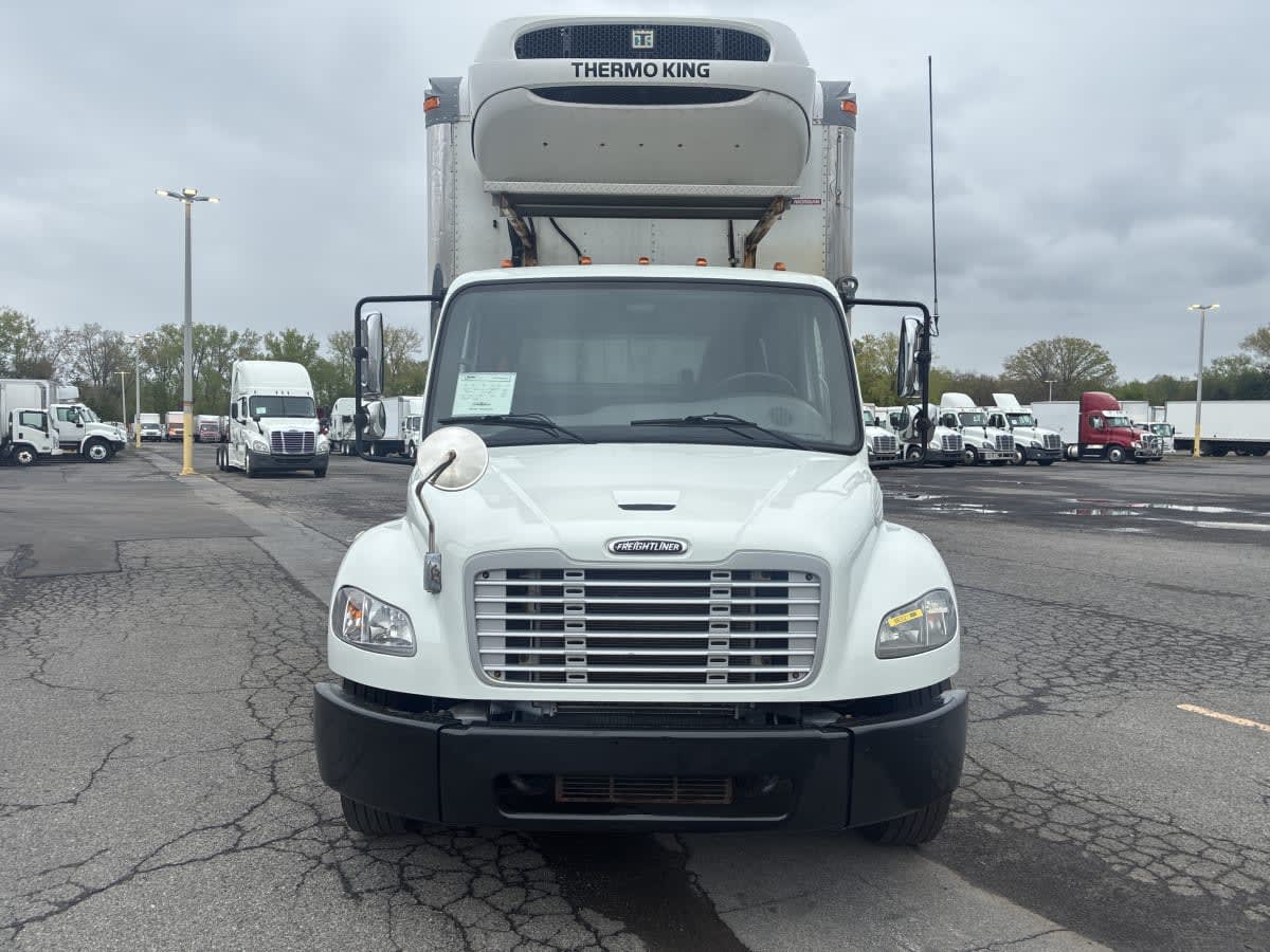 2019 Freightliner M2 106 in Syracuse, NY — photo 2