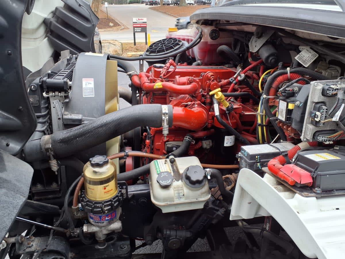 2019 Freightliner M2 106 in Doraville, GA — photo 10