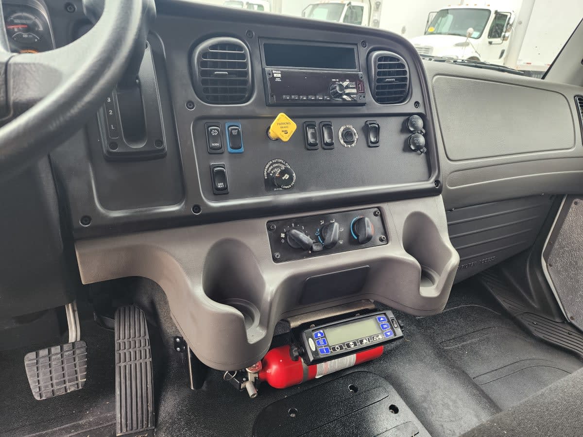 2019 Freightliner M2 106 in Greensboro, NC — photo 10