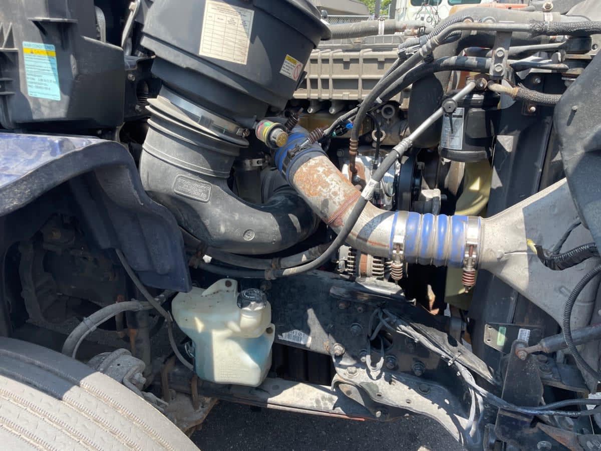 2020 Freightliner M2 112 in Farmingdale, NY — photo 10