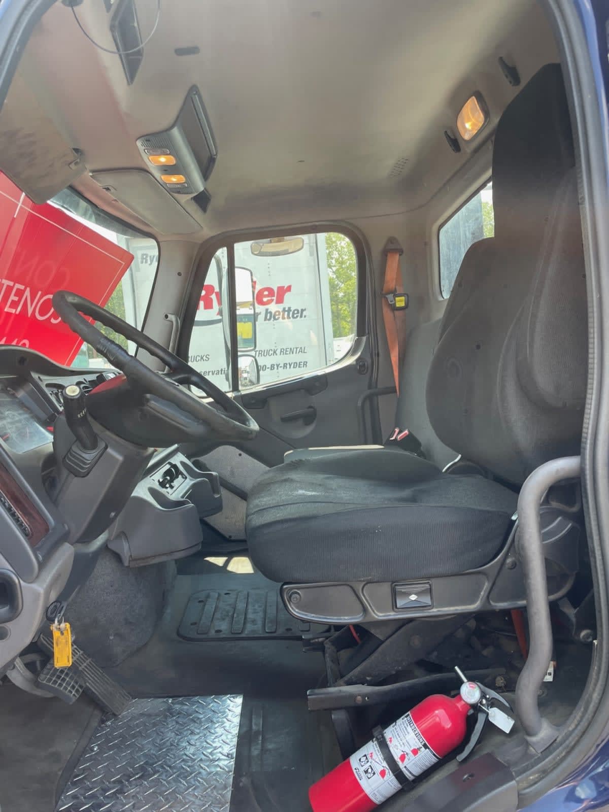 2020 Freightliner M2 112 in Farmingdale, NY — photo 7