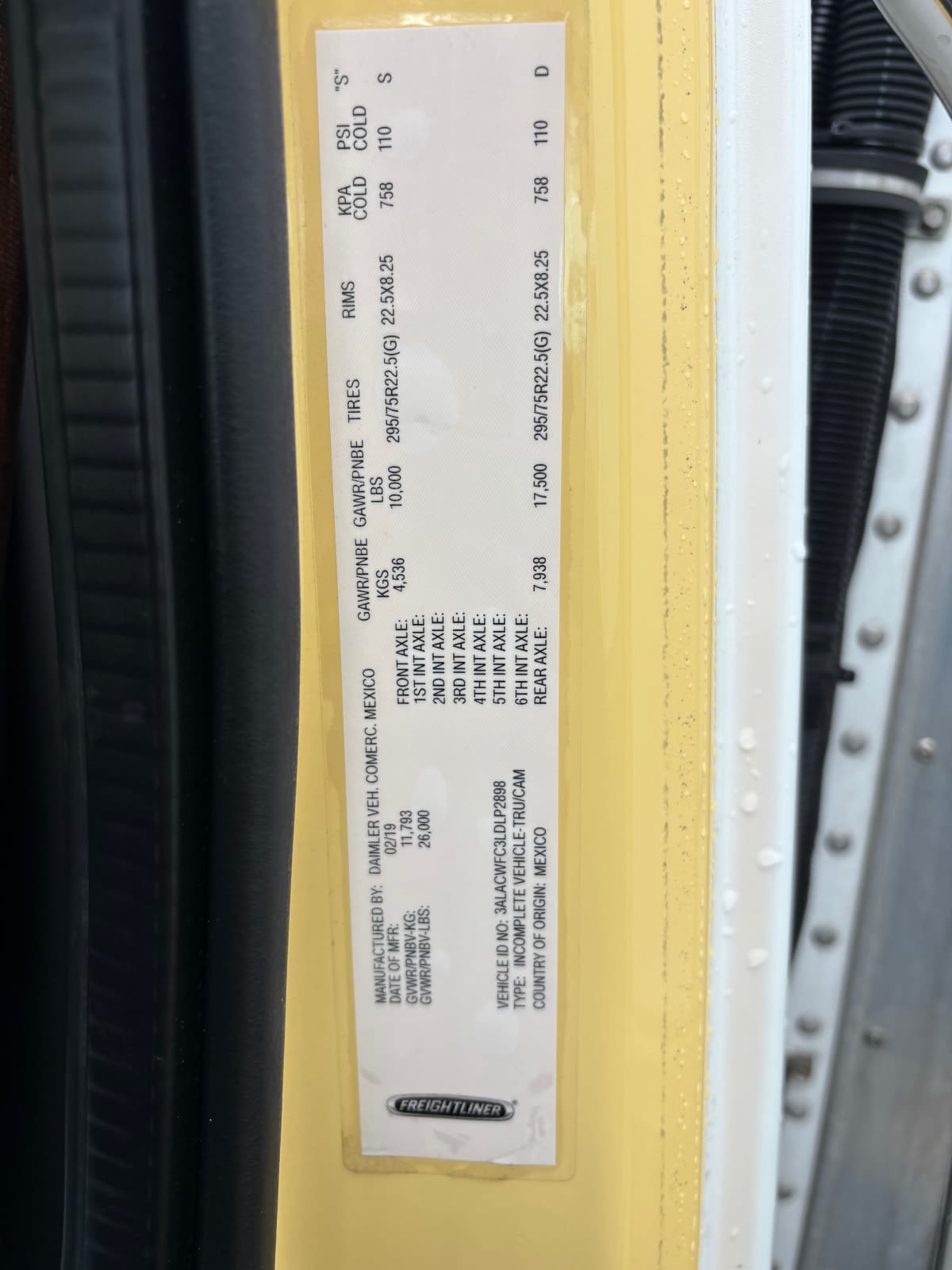 2020 Freightliner M2 106 in Ashland, VA — photo 12