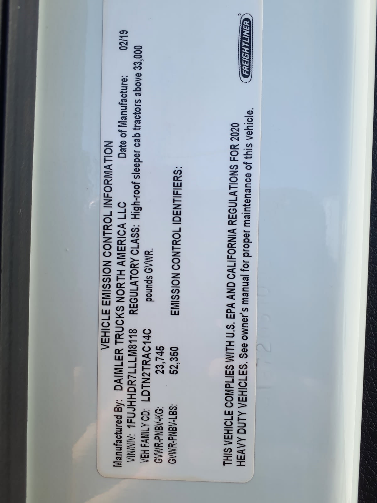 2020 Freightliner Cascadia in Oak Creek, WI — photo 15