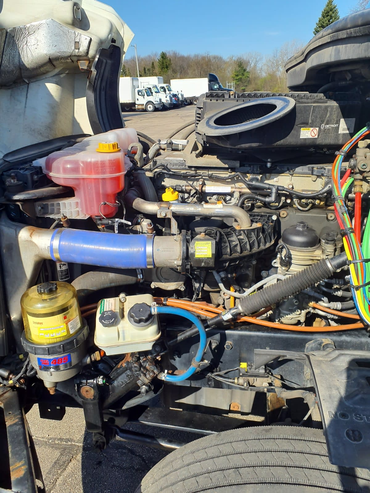 2020 Freightliner Cascadia in Oak Creek, WI — photo 9