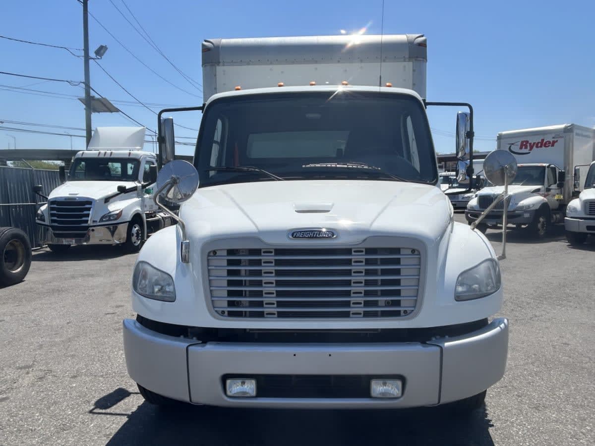 2019 Freightliner M2 106 in Newark, NJ — photo 2