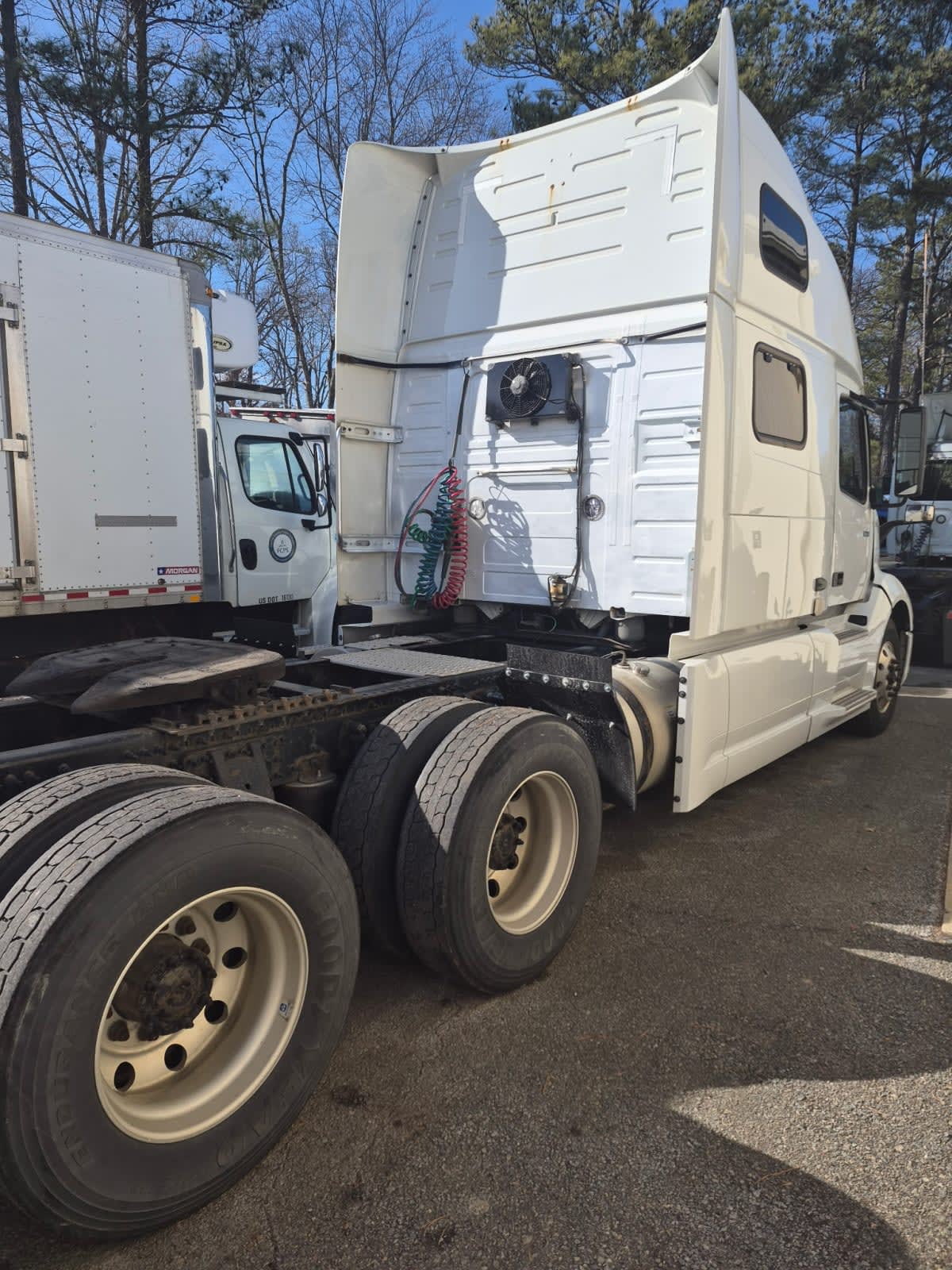 2020 Volvo VNL 860 in Ashland, VA — photo 4