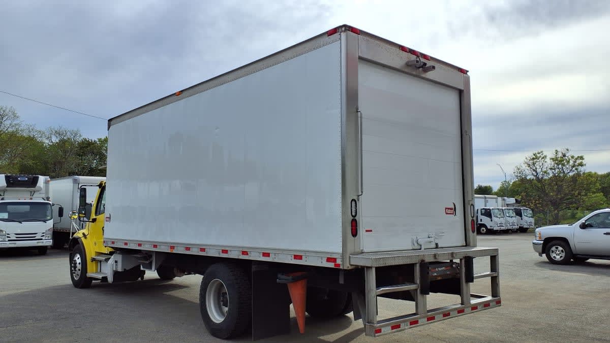2019 Freightliner M2 106 in Salisbury, MA — photo 6