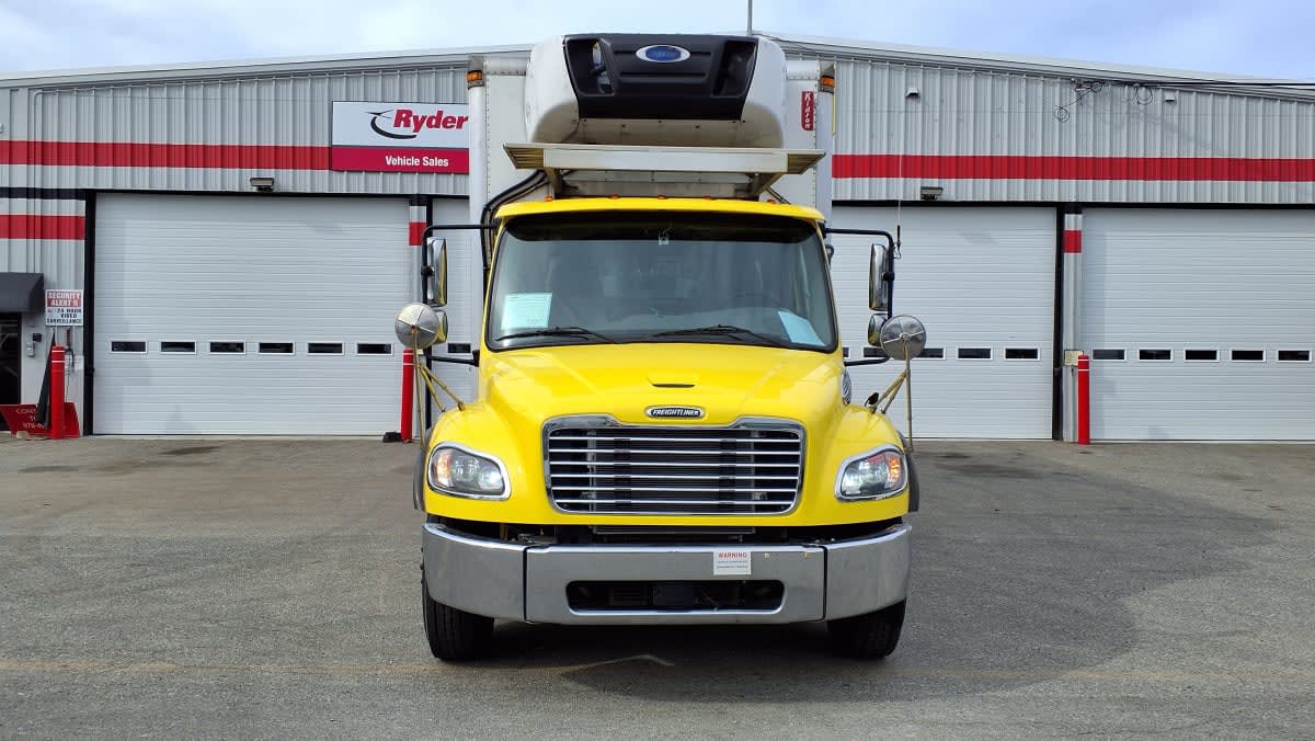 2019 Freightliner M2 106 in Salisbury, MA — photo 2