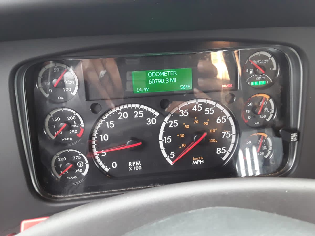 2019 Freightliner 114SD in Allentown, PA — photo 11