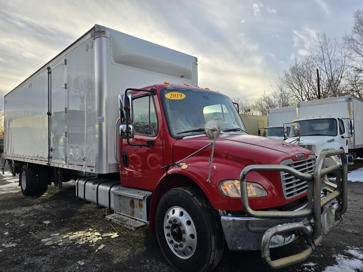 2019 Freightliner M2 106 in Bensalem, PA — photo 3