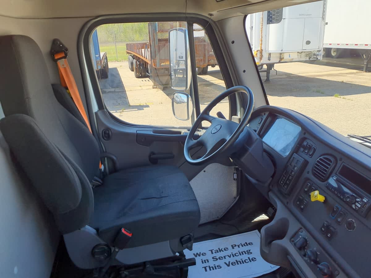 2019 Freightliner M2 106 in Wayland, MI — photo 7