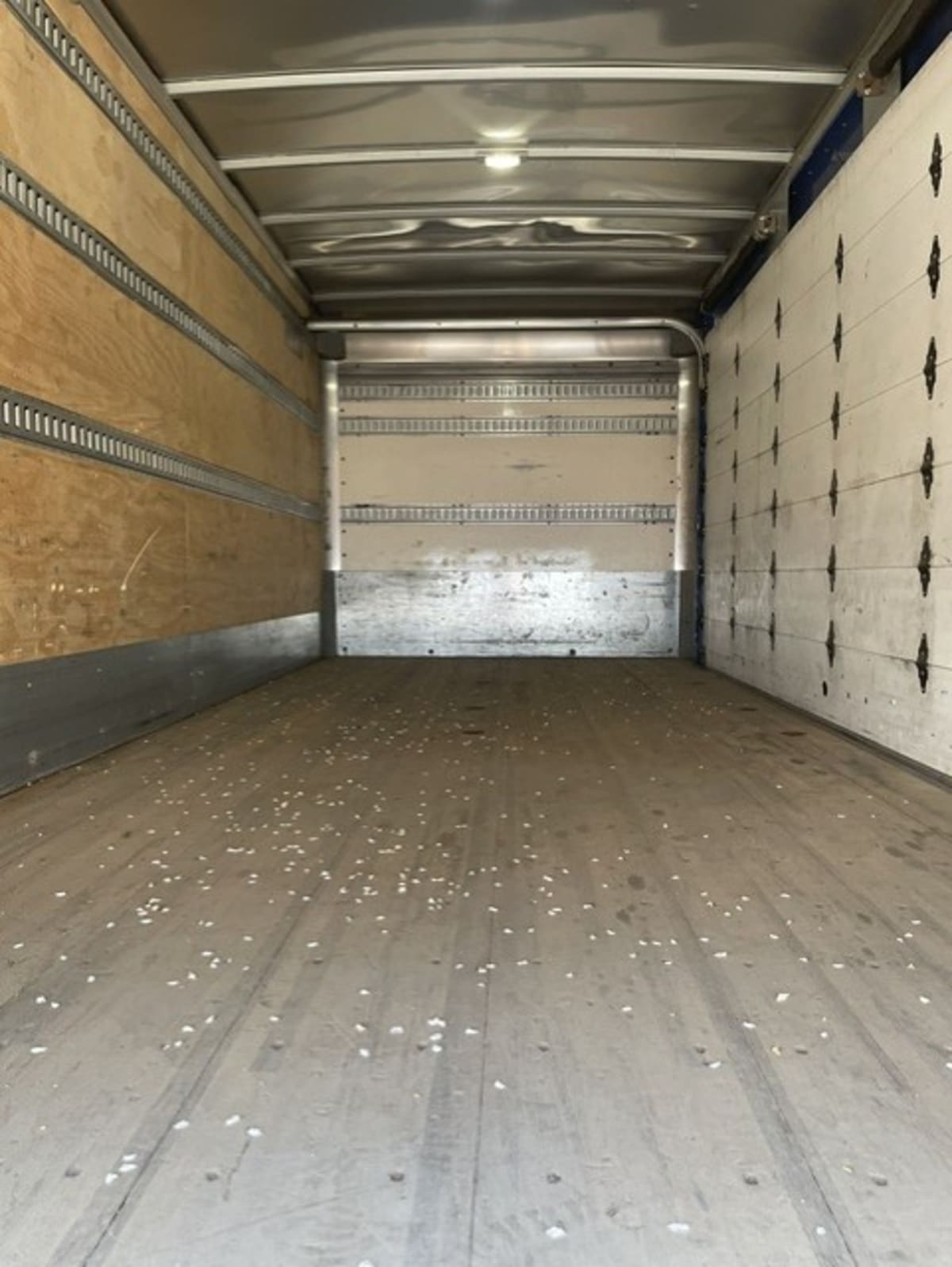 2019 Hino in Farmingdale, NY — photo 8